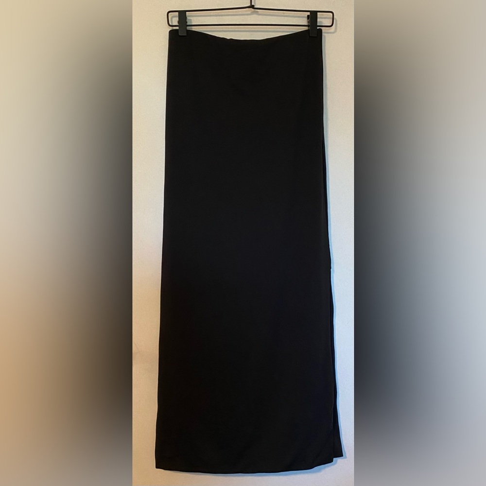 Black fitted maxi skirt